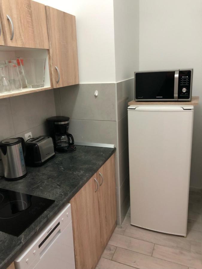 マカルスカApartman Tijanaアパートメント エクステリア 写真
